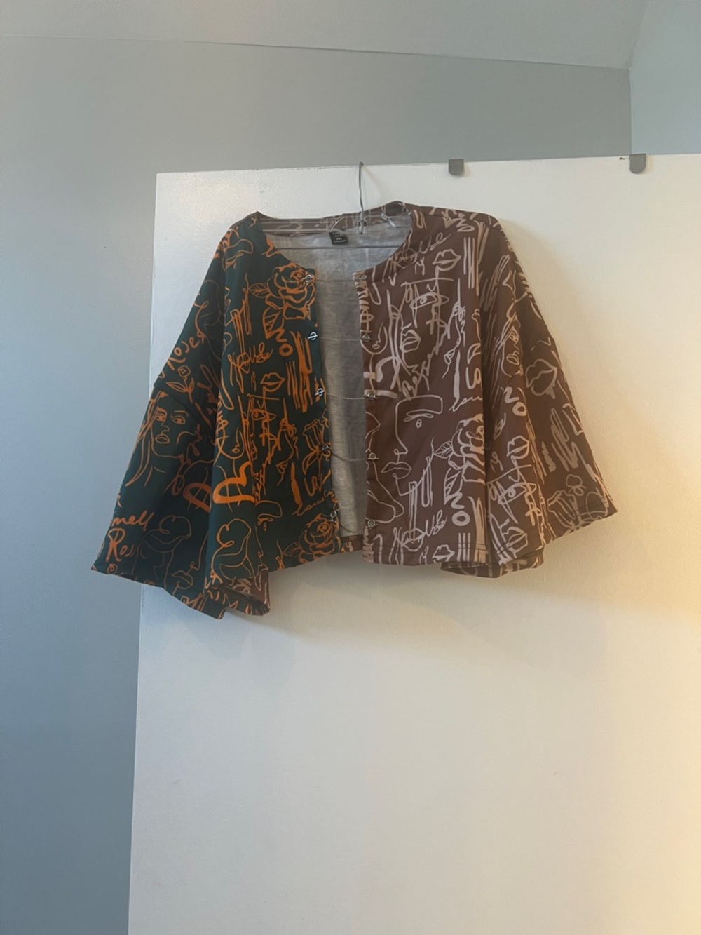 Abstract Two-Tone Crop top shirt  in Olive and Chocolate